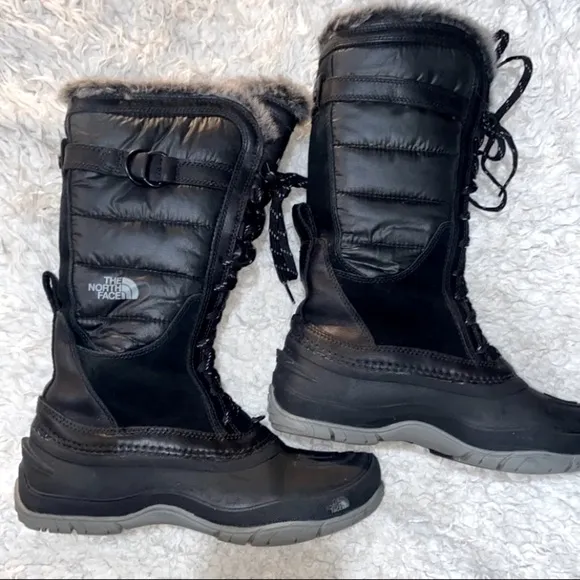 Womens North Face snow boots