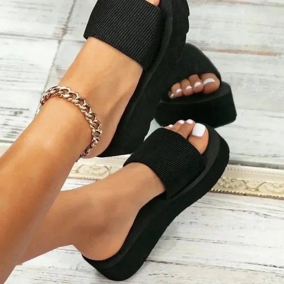 Women's Thick Platform Wedge Heel Stripe Slippers, Stylish Slip-Proof Beach Flip