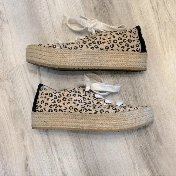 Women’s Toms Cheetah Cassiah Canvas Laceup Espadrilles Platform Sneakers 9.5