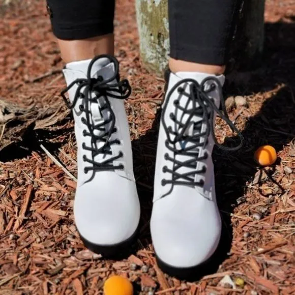 Women's White Chunky Block High Heel Ankle Booties
