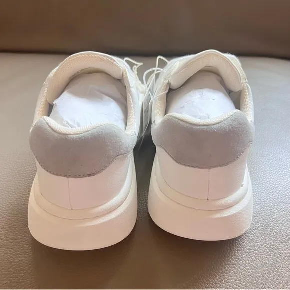 Zara girl basic chunky sneakers. Size 5