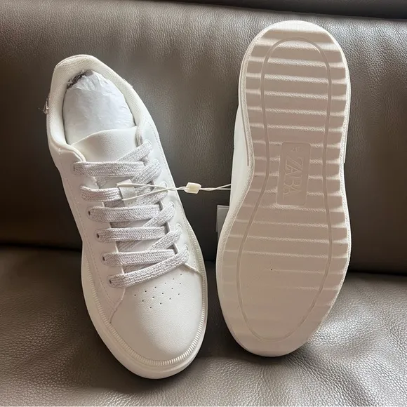 Zara girl chunky sneakers. Size 5