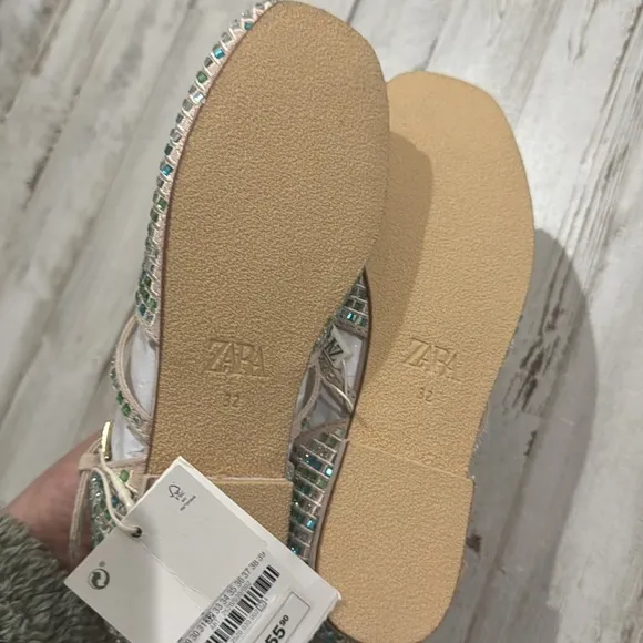 ZARA KIDS/ RHINESTONE BALLET FLATS