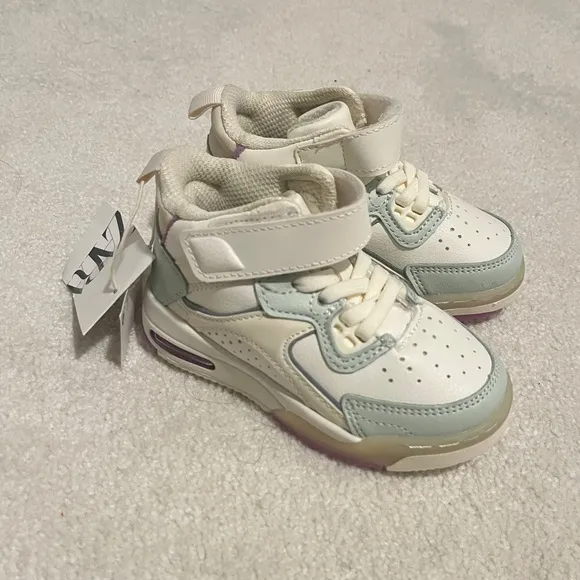 Zara Kids, White, MULTI-PIECED HIGH TOPS, size 8 little kid