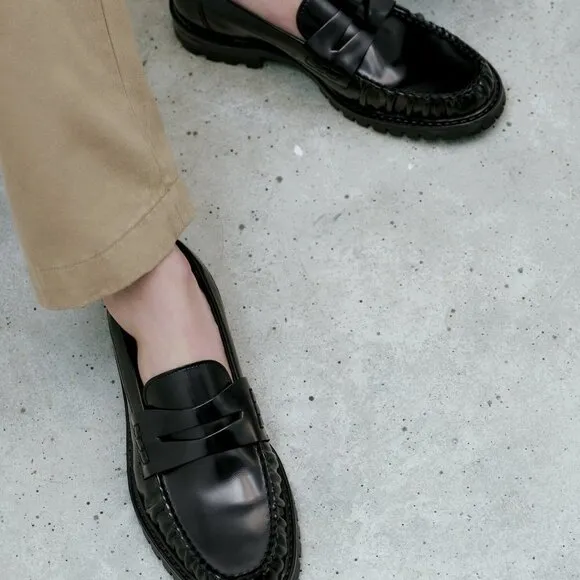 ZARA LUG SOLE LEATHER LOAFERS