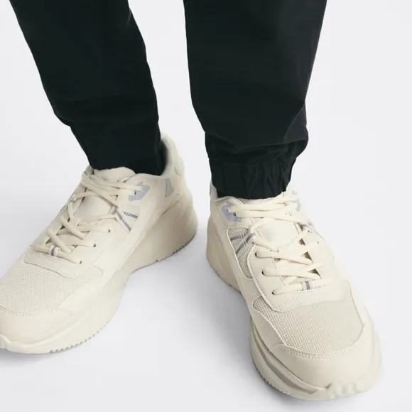 ZARA • Multipiece Bone White Chunky Lightweight Sneakers