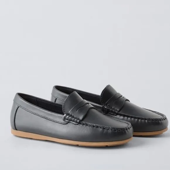 Zara NWT kids classic loafers navy