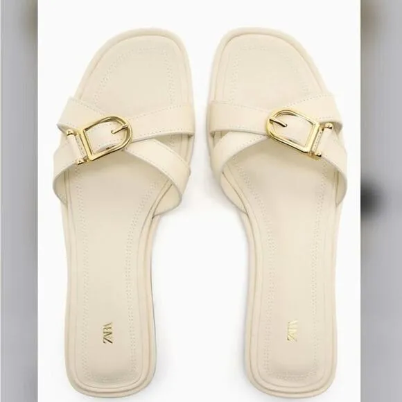 Zara Off White / Cream FLAT LEATHER SANDAL WITH BUCKLE Size 9 US