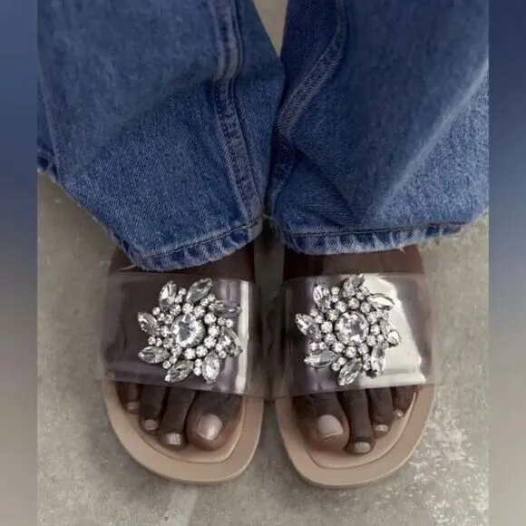 ZARA EMBELLISHED VINYL FLAT SANDALS‎